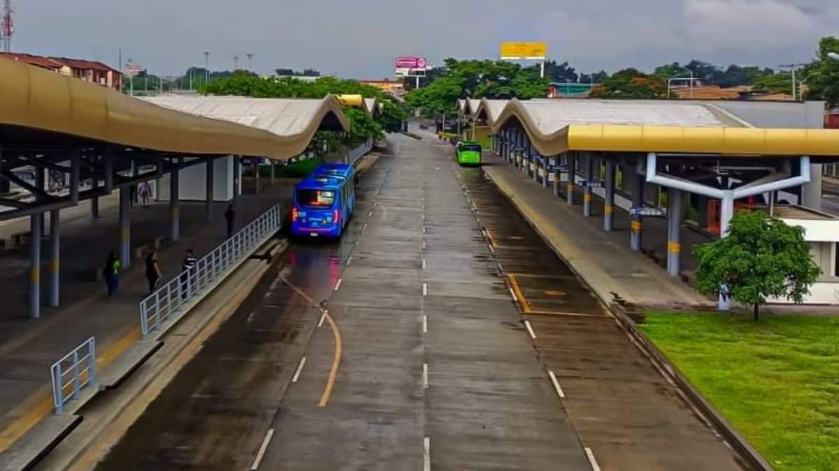 Caleños se verían afectados por salida de operación de varios buses del MÍO