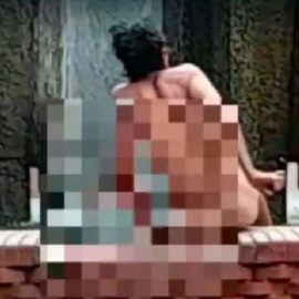 Denuncia: Habitantes de calle se estarían bañando desnudos en las fuentes de Cali