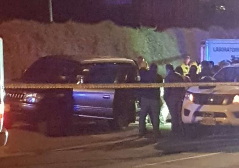 Persecución entre policías y ladrones dejó a dos personas heridas en Cartago