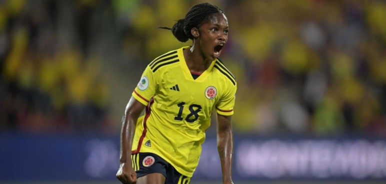 FIFA compara a Linda Caicedo con dos de las mejores jugadoras del mundo