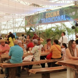 Estos son los precios oficiales de la comida del Festival Petronio Álvarez