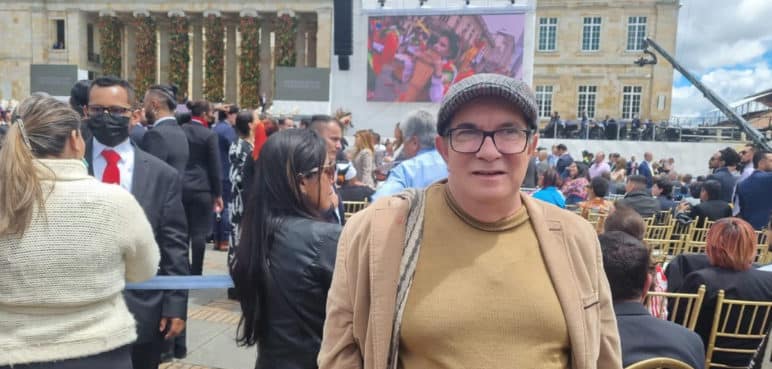 Partido Comunes llamó a los paramilitares a acogerse a la justicia