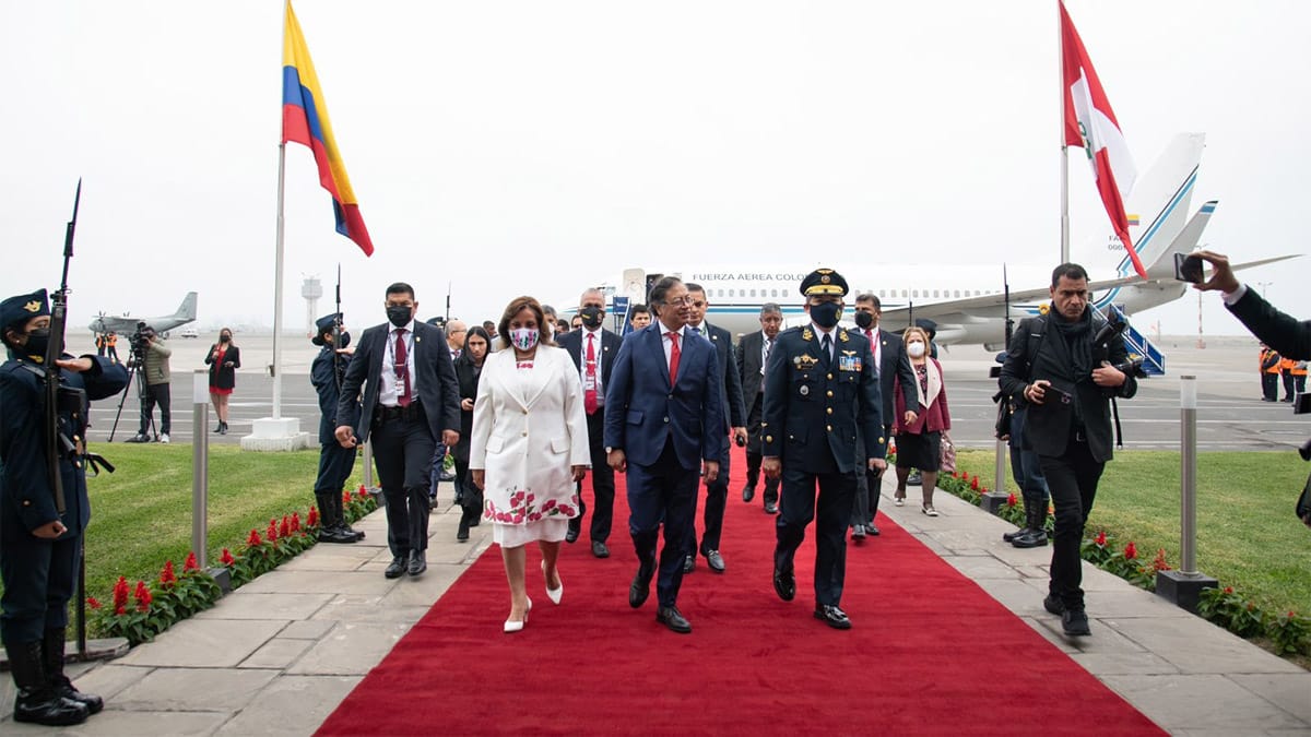 Tres años después, Maduro recibe al embajador de Colombia en Venezuela