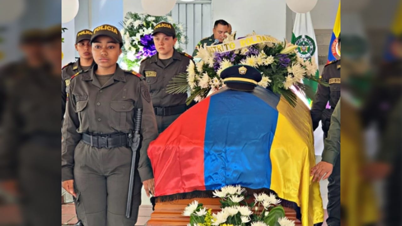 Comunidad despidió a Policía asesinado en medio de una requisa en Roldanillo