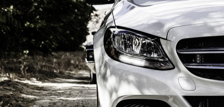 Conozca cómo sentirse más seguro al utilizar una app de transporte