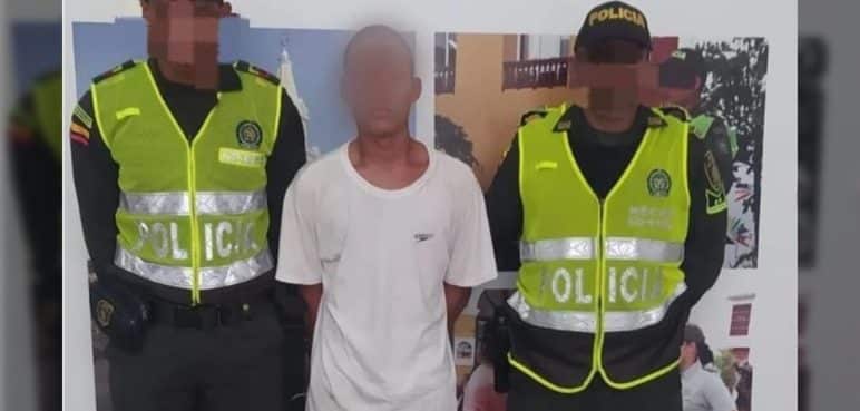 ¡Increíble! Ladrón se tragó una cadena de oro para evitar ser capturado
