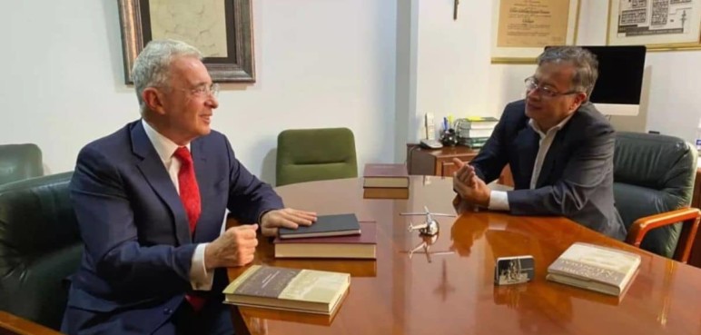 Encuentro entre Gustavo Petro y Álvaro Uribe será para hablar sobre las reformas