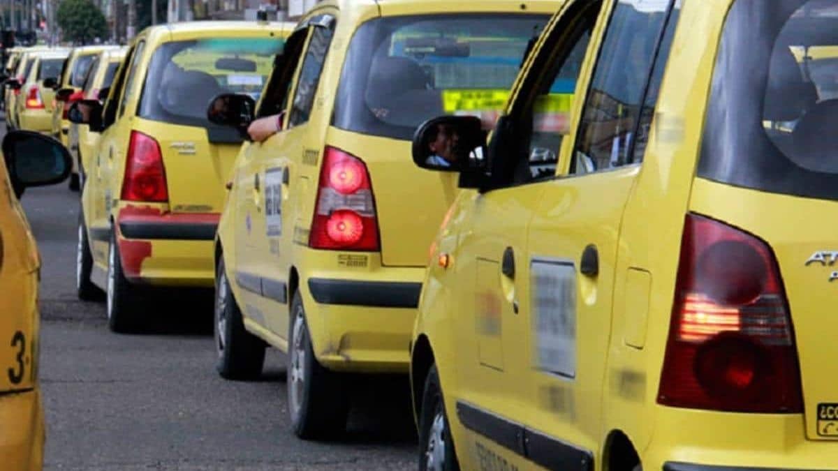 ¿Inviable e imposible? Expertos hablan sobre los 'taxis colectivos' en Cali