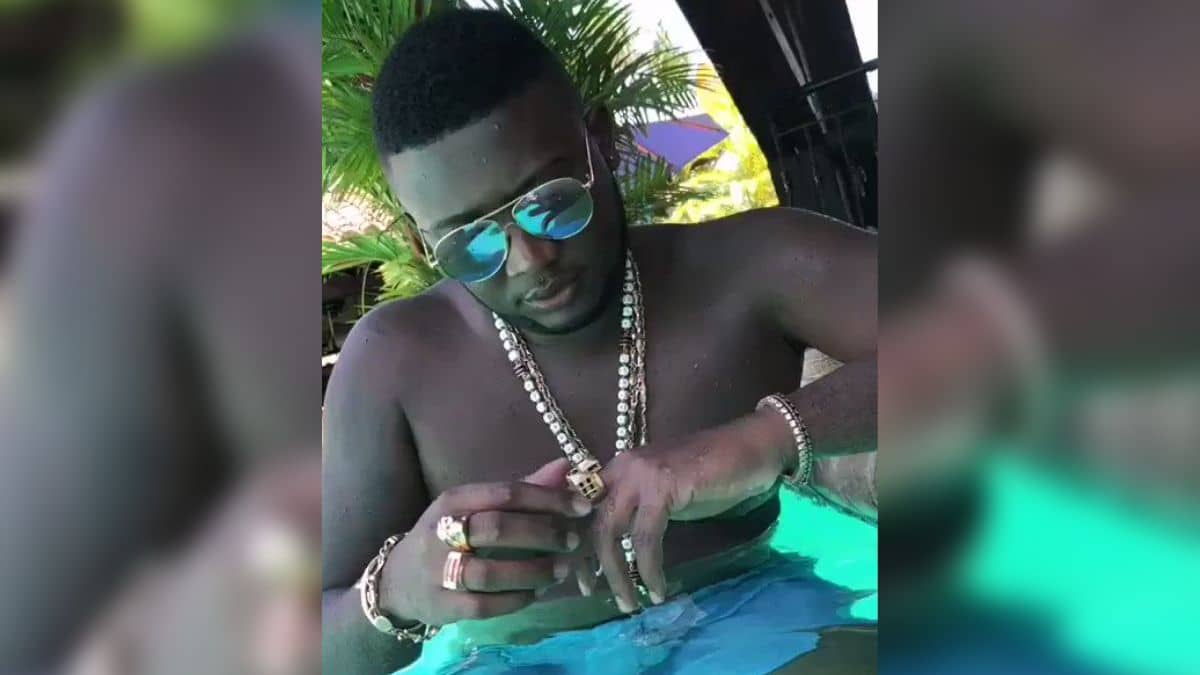 ¡Increíble! Ladrón se tragó una cadena de oro para evitar ser capturado