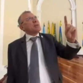 “Un mural machista y misógino”: Roy Barreras ante mural en el Congreso