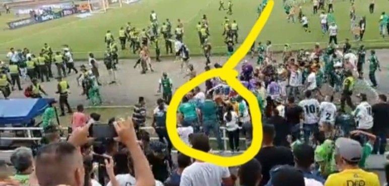 Video: Lo robaron mientras grababa las agresiones a Mayer y jugadores en Tuluá