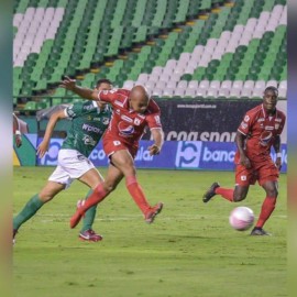 América recibe a Jaguares con la urgencia de conseguir la victoria