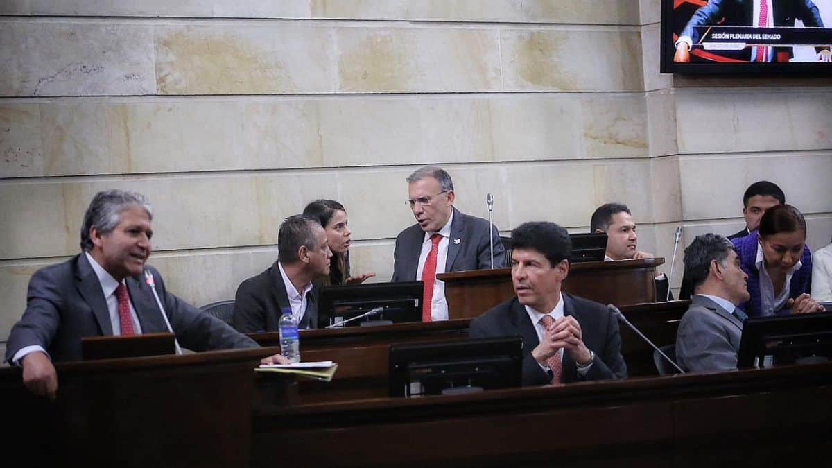 En qué consiste el Pacto Nacional por la Vida firmado entre Gobierno y moteros
