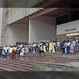 Protestas en el centro de Cali tras desalojos de invasiones en la ciudad