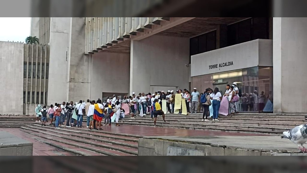 Continúan las protestas: Manifestantes intentaron ingresar a oficinas de Catastro
