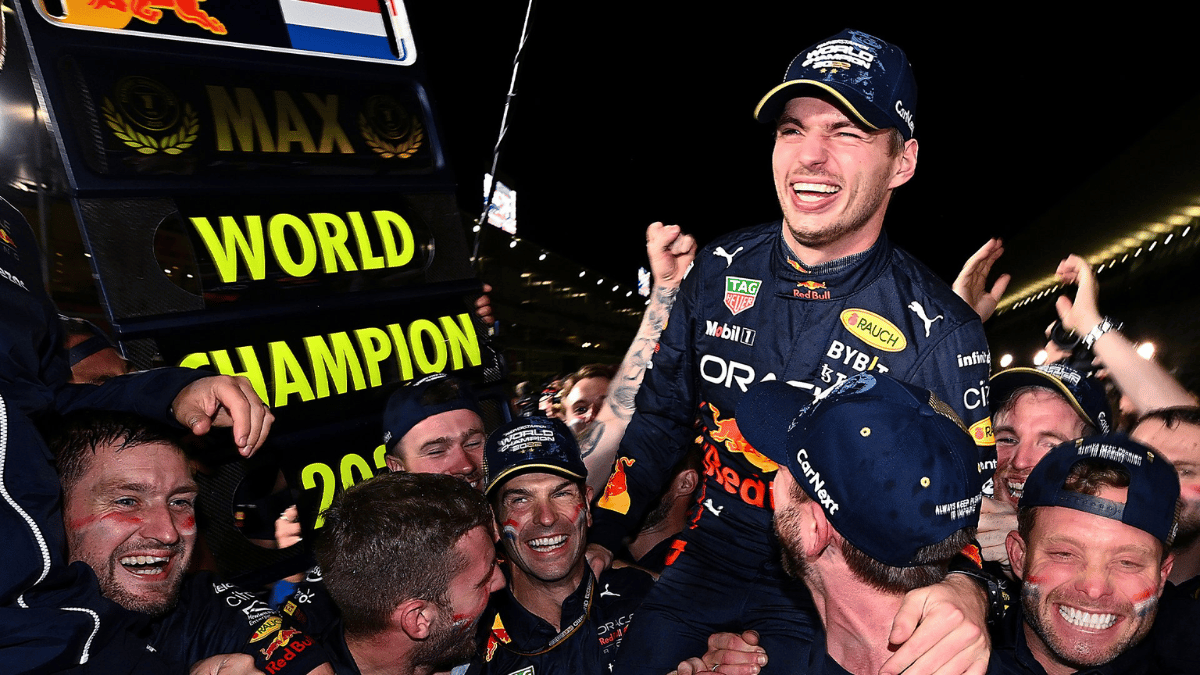 Max Verstappen logró su segundo título de F1 tras la victoria en Japón