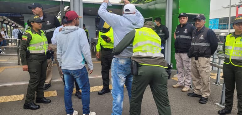 Por delincuencia en el MÍO, lanzan plan de seguridad en estaciones y buses
