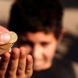 Rescatan a 20 menores de edad que eran utilizados para mendigar en el Valle