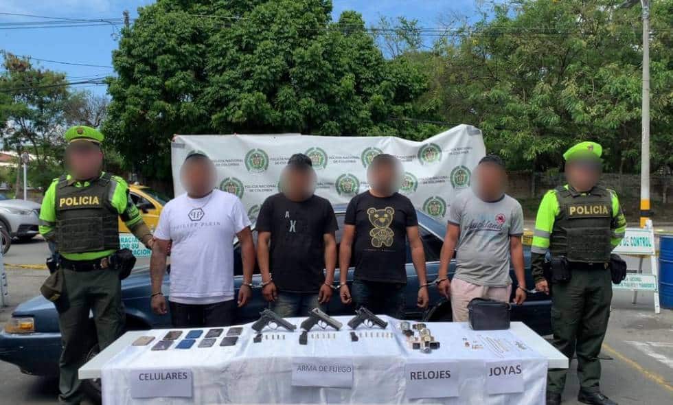 Mujer fue capturada por, al parecer, usar a su hijo para la venta de drogas