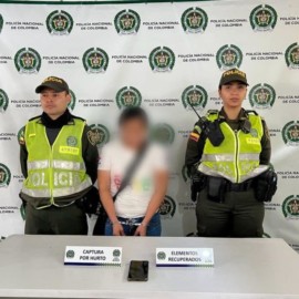 Capturaron a mujer que se dedicaba al cosquilleo en el MÍO