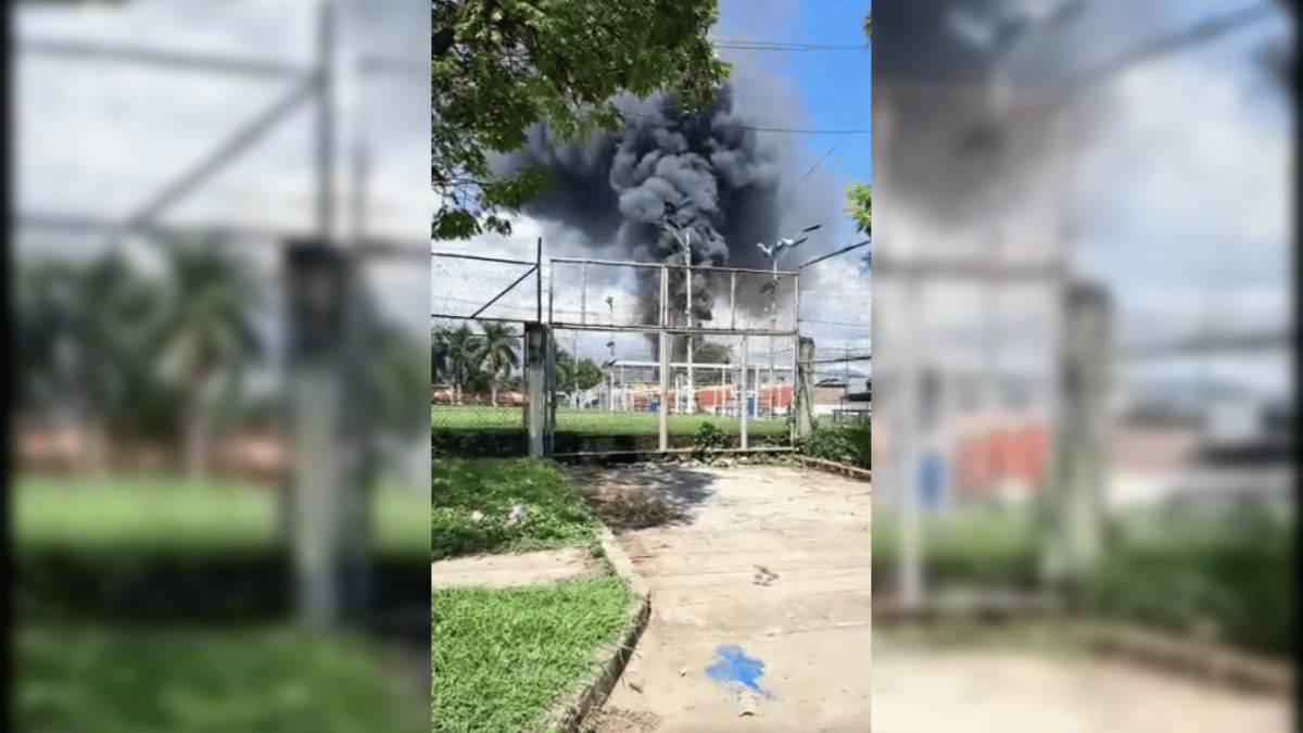 Reportan fuerte incendio estructural en el barrio La Flora Industrial