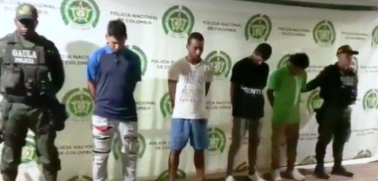Cuatro extorsionistas fueron engañados y capturados por las autoridades