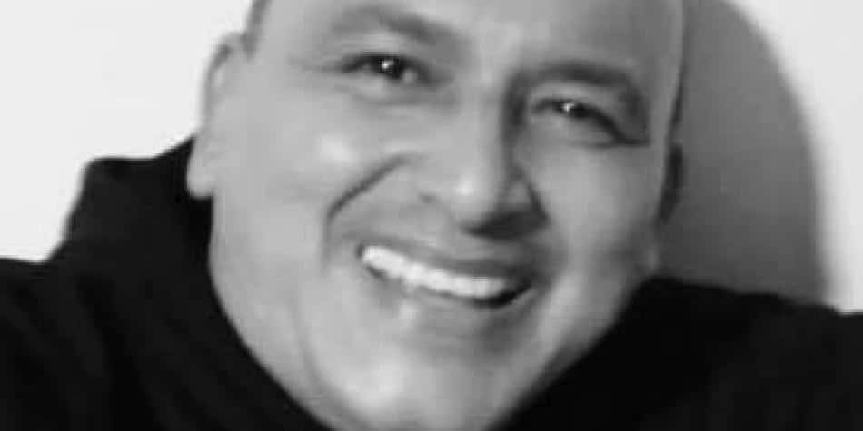 ¡De no creer! Asesinan a líder mientras adornaba la navidad en su casa