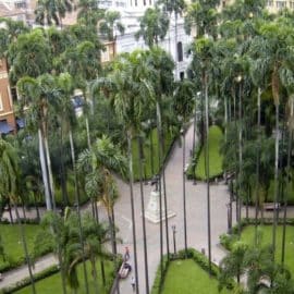 Luego de siete meses, fue entregada la Plaza Cayzedo tras obras de recuperación