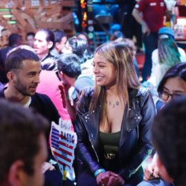 Gringo Tuesdays llegó a Cali: El espacio donde podrá aprender idiomas gratis