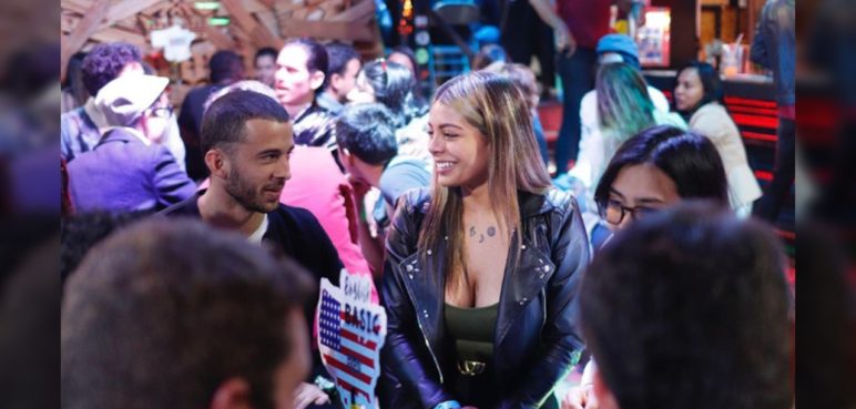 Gringo Tuesdays llegó a Cali: El espacio donde podrá aprender idiomas gratis