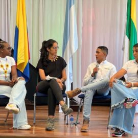 Jóvenes se prepararán para ser líderes en la ‘Escuela Juvenil de Innovación Territorial’