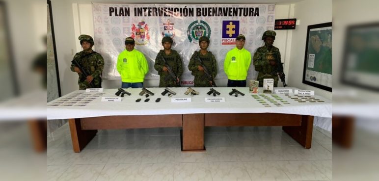 La Armada capturó a 8 integrantes de disidencias y recuperó a dos menores de edad