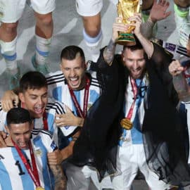 Selección argentina aterrizará en Buenos Aires en la madrugada de este martes