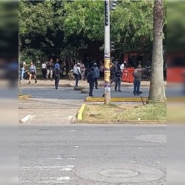 Sur de Cali colapsado por bloqueos en la Avenida Pasoancho