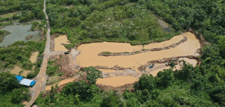 "No hemos suspendido operaciones contra la minería ilegal": Policía