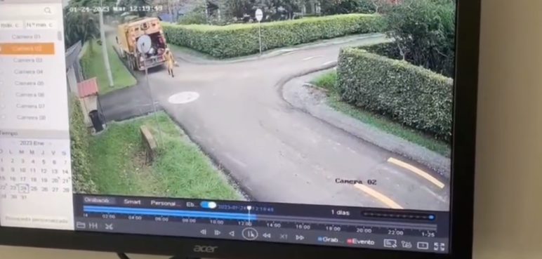 Se conoce impactante video en el que un camión atropella a un joven en Jamundí