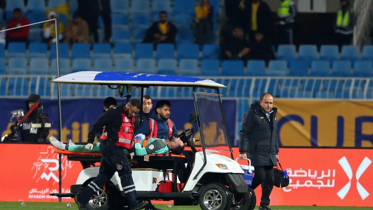 David Ospina será operado por su fractura en el codo y ya le buscan reemplazo
