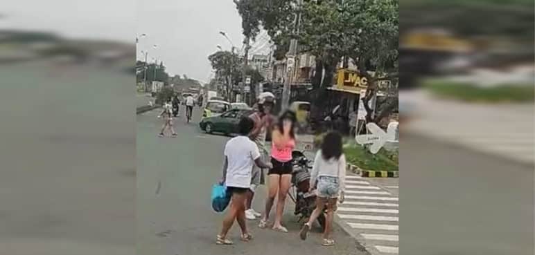 Motociclista con sobrecupo se ‘pasó por la galleta’ advertencia del tránsito