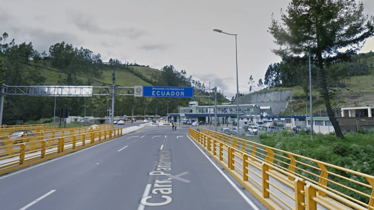 Reportan pérdidas millonarias en exportaciones por cierre en vía Panamericana