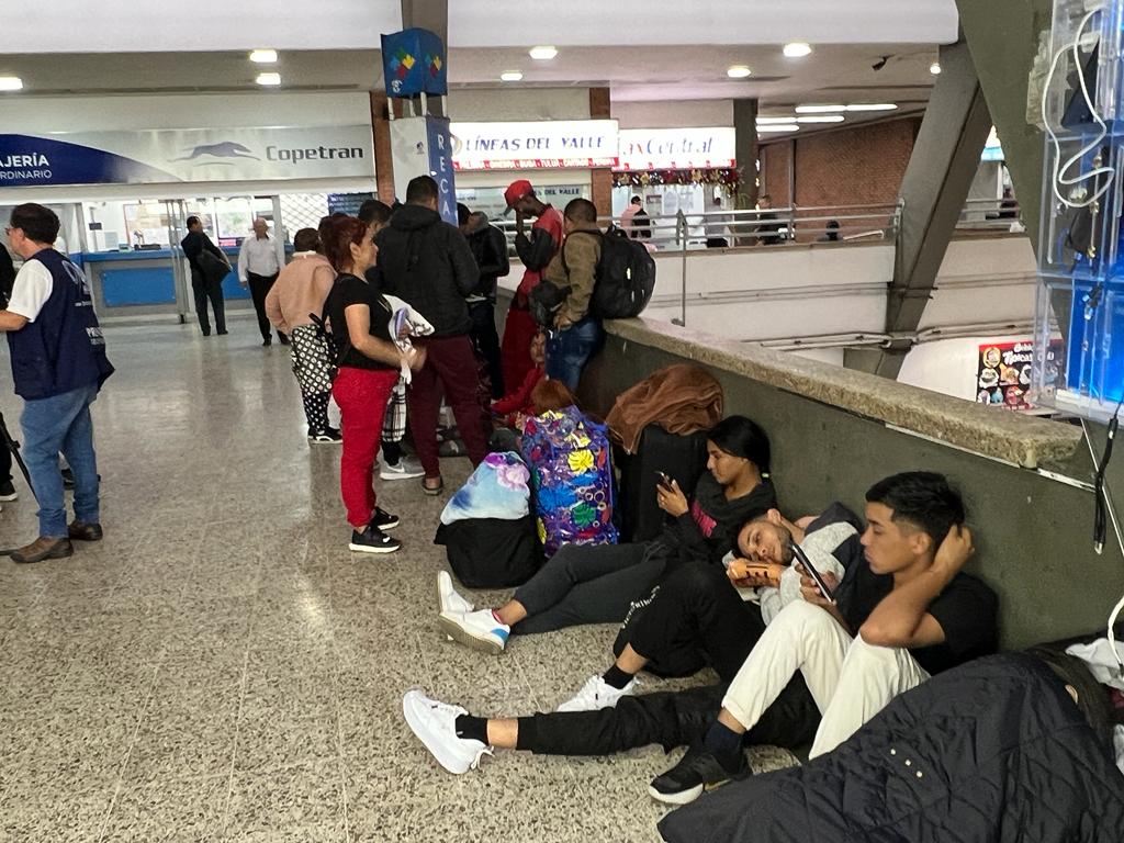 Petro suspende gira en Chile y viaja a atender derrumbe en Rosas, Cauca