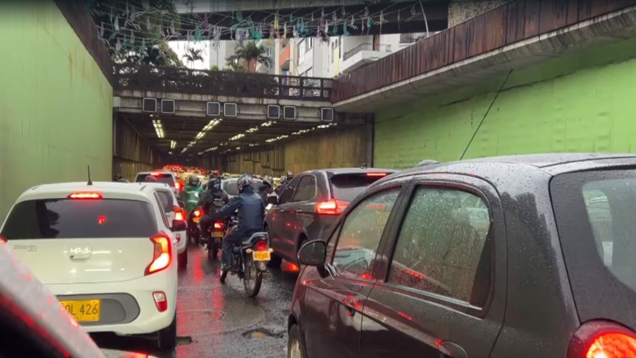 Video: Alta congestión vehicular y vías colapsadas este martes en Cali
