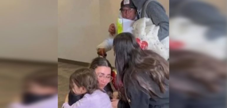 Video: Paula Durán ya se reencontró con sus padres en Estados Unidos