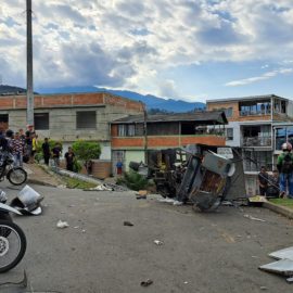 Video: Accidente de tránsito en el sur de Cali dejó víctimas fatales