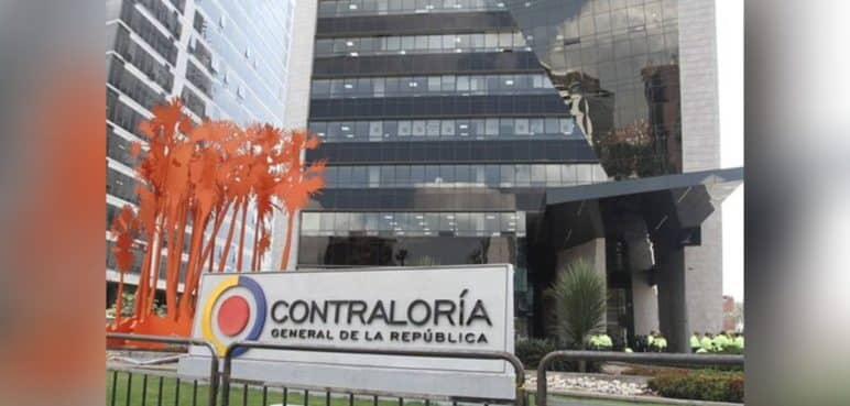 Investigan irregularidades en la inversión de más de 3 mil millones de pesos para colegios