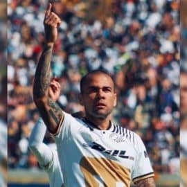 Dani Alves muestra videos que desmienten a su presunta víctima