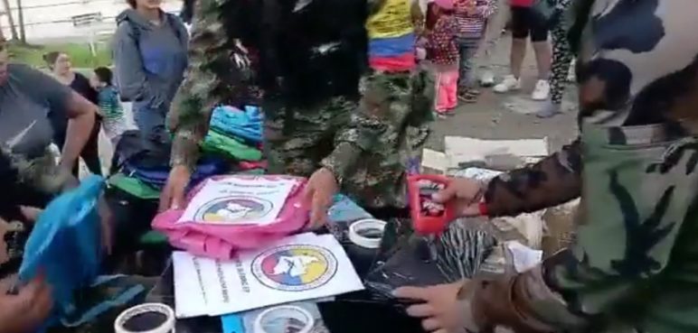 Disidencias de las Farc estarían dando regalos a niños en Antioquia