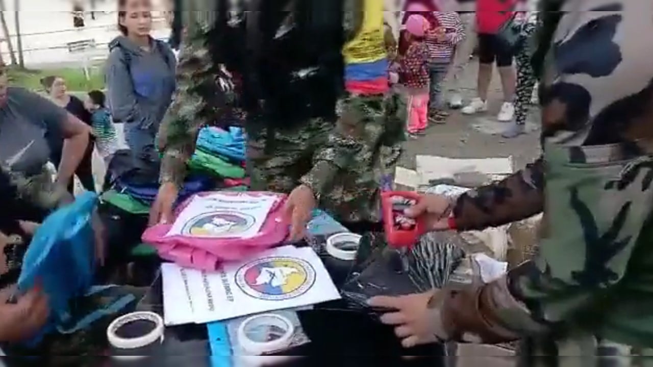 Disidencias de las Farc estarían dando regalos a niños en Antioquia