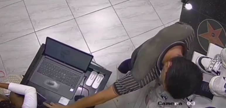 En video: Hombre robó mercancía de tres locales comerciales de Cali