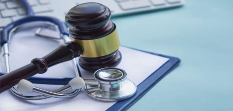 Reforma a la salud: médicos y enfermeras podrían pasar a ser empleados públicos