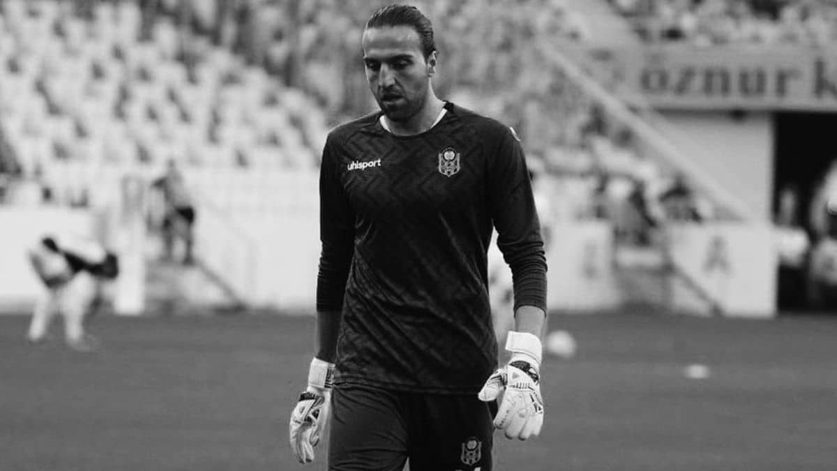Fútbol de luto: Portero murió tras quedar bajo los escombros en Turquía